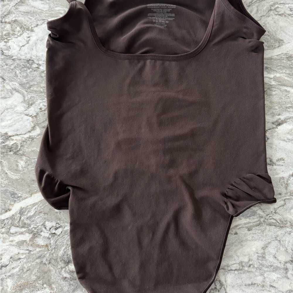 NWOT SKIMS Seamless Sculpt Thong Bodysuit - Picture 6 of 9